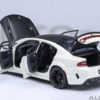 AutoArt 1:18- Dodge Charger SRT Hellcat Redeye Jailbreak (Knuckle White) AA71751