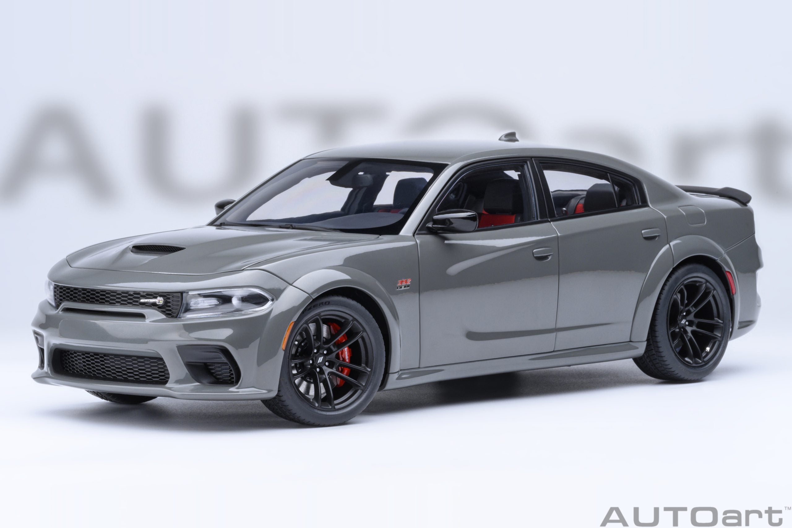 AutoArt 1:18- Dodge Charger Scat Pack Widebody (Destroyer Grey) AA71756