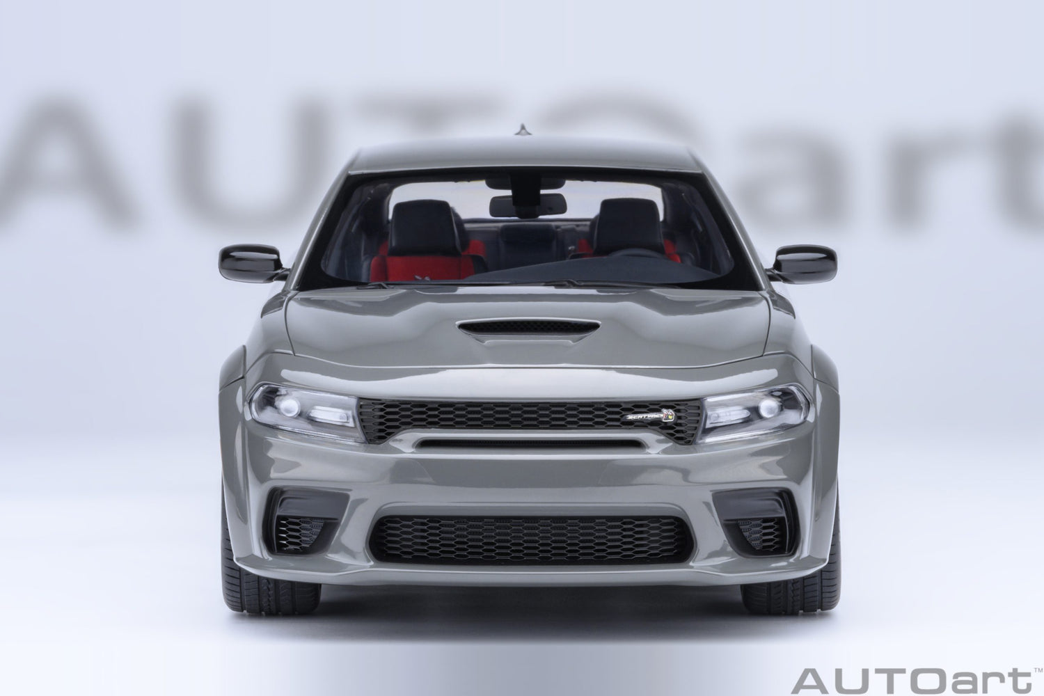 AutoArt 1:18- Dodge Charger Scat Pack Widebody (Destroyer Grey) AA71756