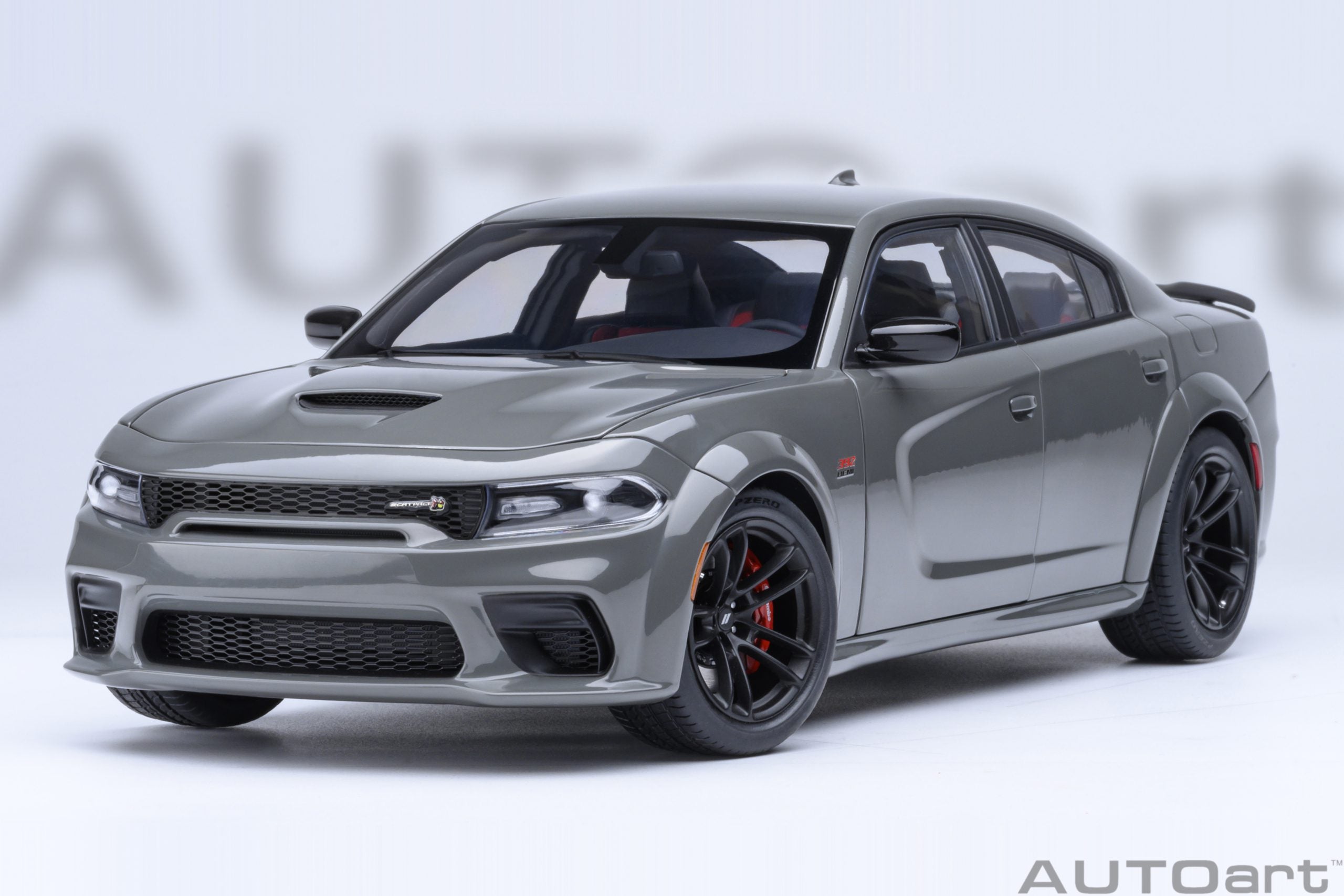 AutoArt 1:18- Dodge Charger Scat Pack Widebody (Destroyer Grey) AA71756