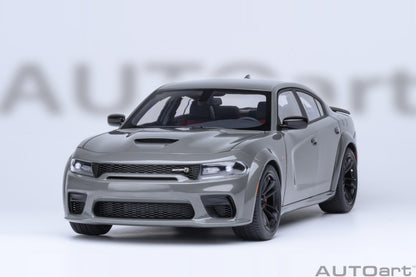 AutoArt 1:18- Dodge Charger Scat Pack Widebody (Destroyer Grey) AA71756