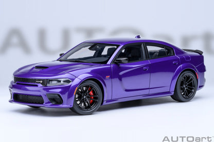 AutoArt 1:18- Dodge Charger Scat Pack Widebody (Plum Crazy) AA71757
