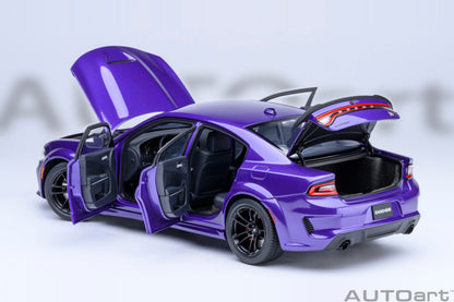 AutoArt 1:18- Dodge Charger Scat Pack Widebody (Plum Crazy) AA71757