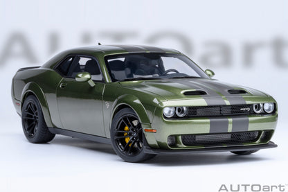 AutoArt 1:18- Dodge Challenger SRT Jailbreak 2022 (F8 Green) AA71761