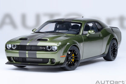 AutoArt 1:18- Dodge Challenger SRT Jailbreak 2022 (F8 Green) AA71761