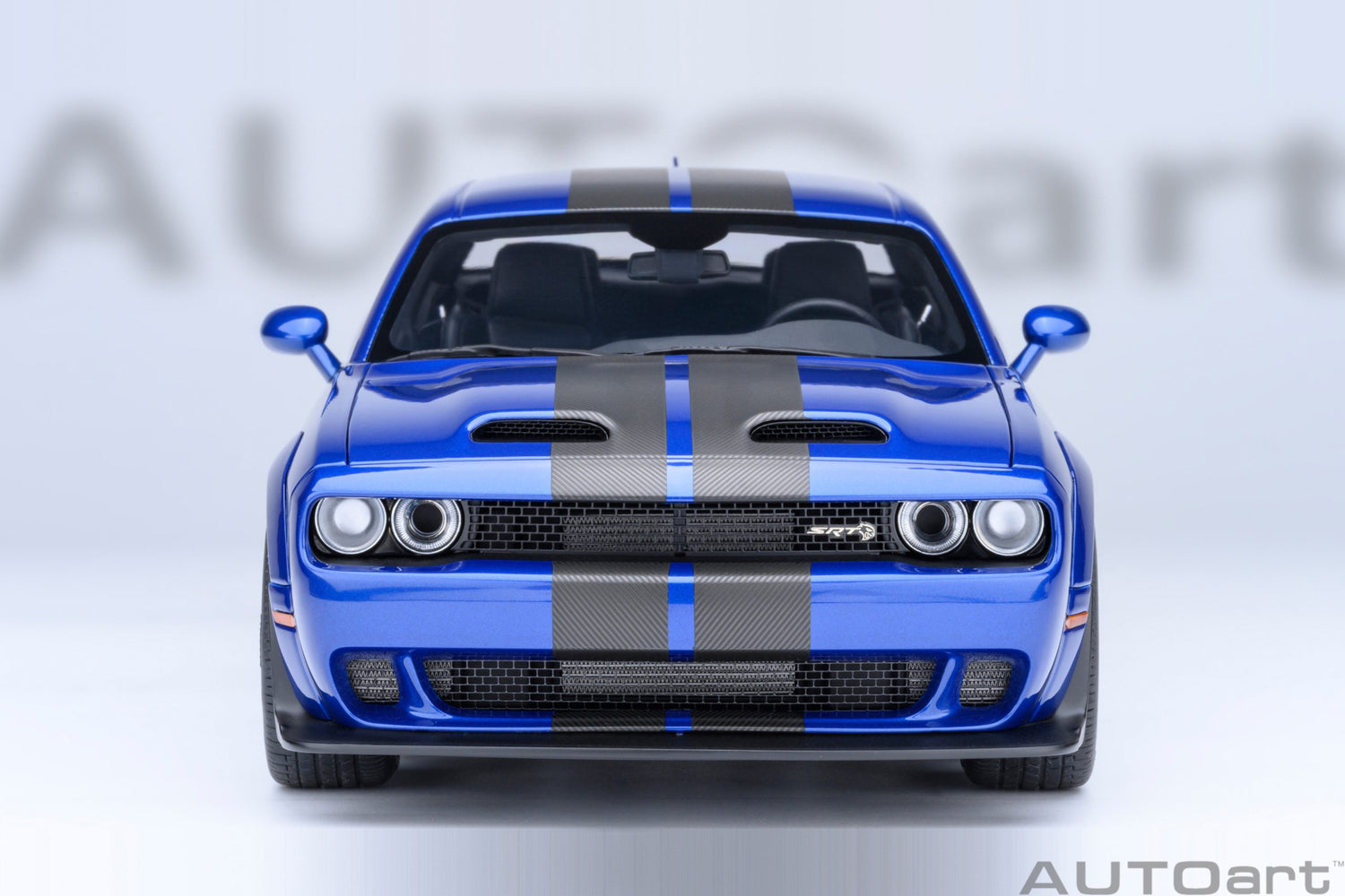 AutoArt 1:18- Dodge Challenger SRT Jailbreak 2022 (Indigo Blue) AA71763
