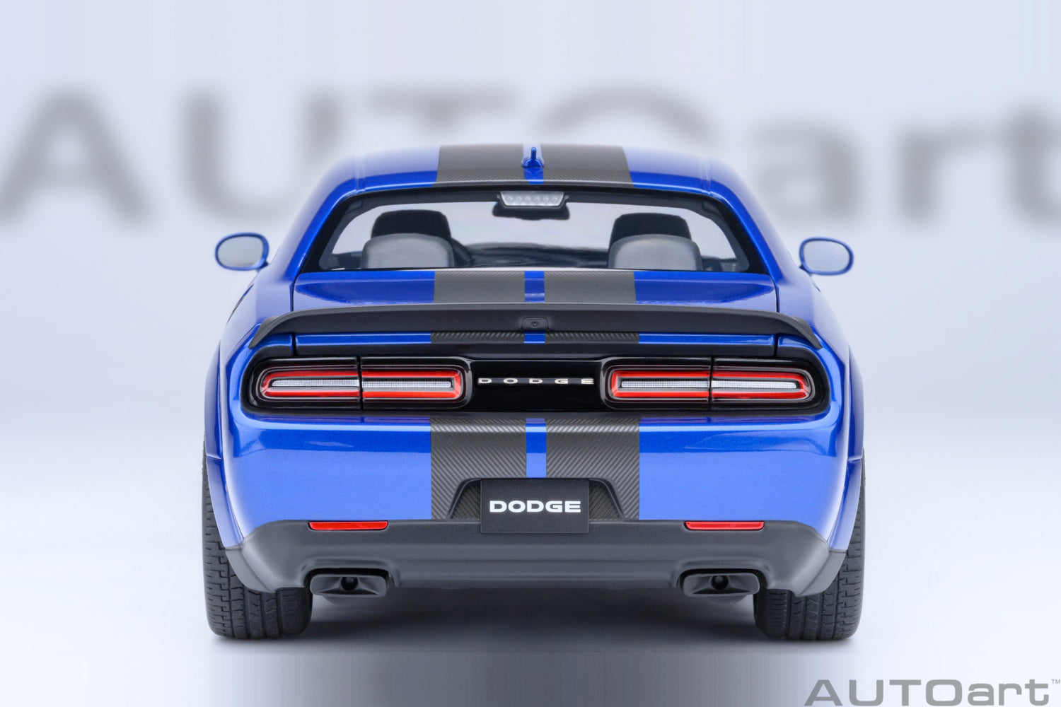 AutoArt 1:18- Dodge Challenger SRT Jailbreak 2022 (Indigo Blue) AA71763
