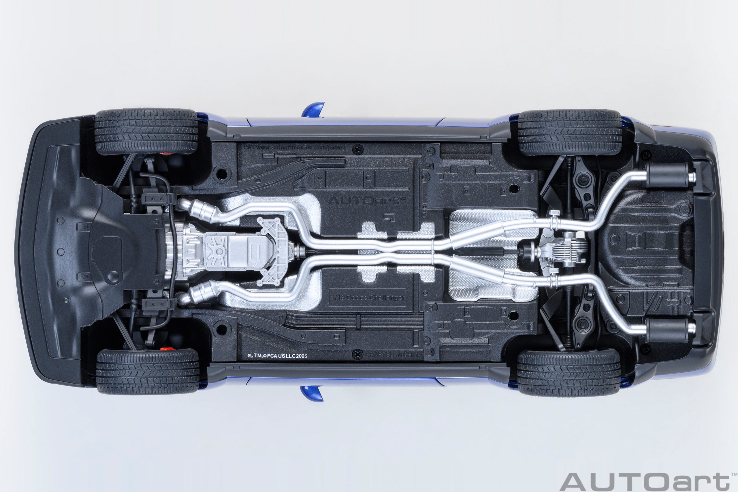 AutoArt 1:18- Dodge Challenger SRT Jailbreak 2022 (Indigo Blue) AA71763