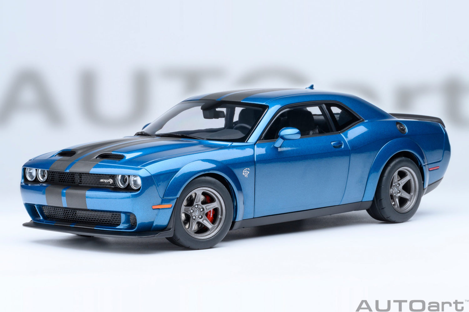 AutoArt 1:18-Dodge Challenger SRT Superstock 2023 (Frostbite) AA71767