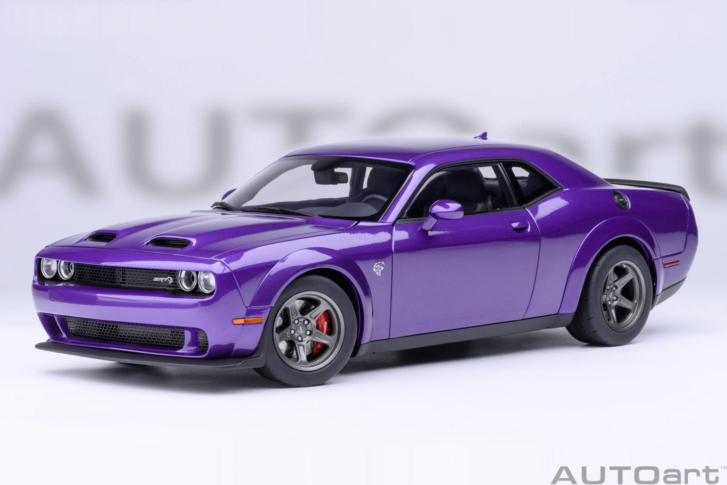 AutoArt 1:18-Dodge Challenger SRT Superstock 2023 (Plum Crazy) AA71768