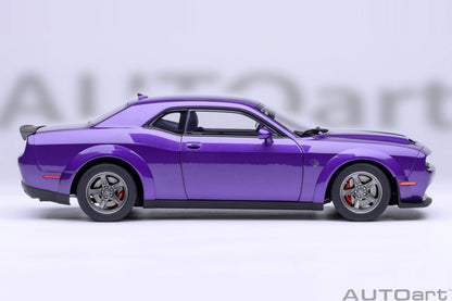 AutoArt 1:18-Dodge Challenger SRT Superstock 2023 (Plum Crazy) AA71768