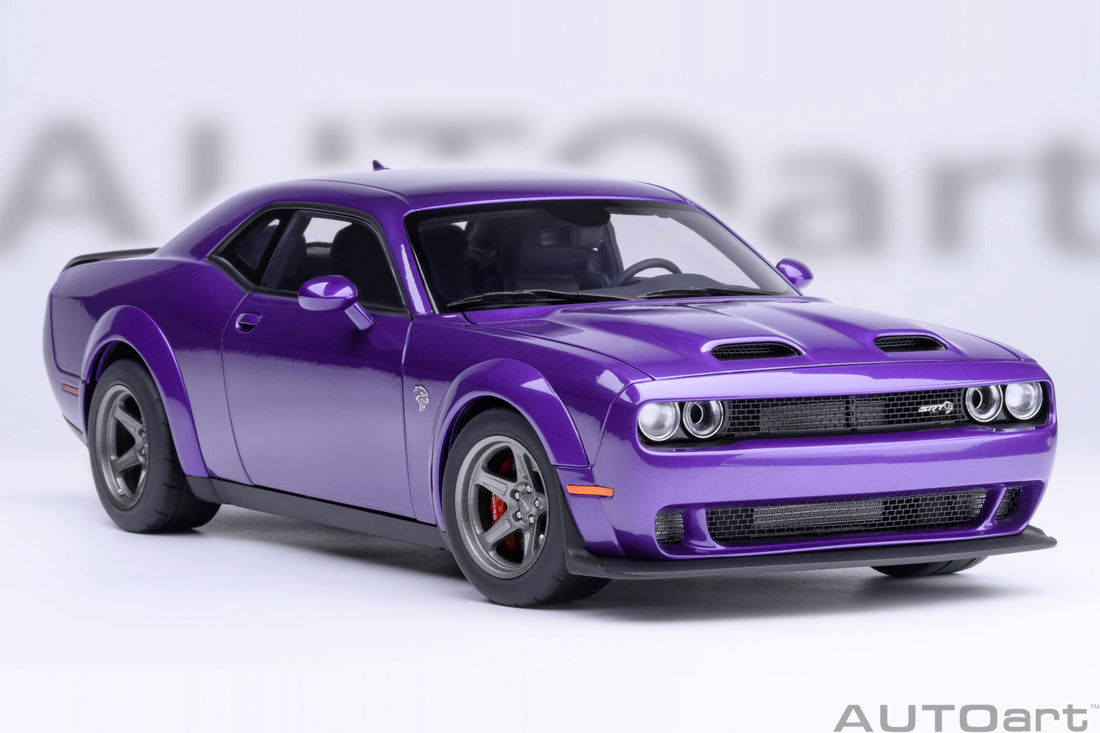 AutoArt 1:18-Dodge Challenger SRT Superstock 2023 (Plum Crazy) AA71768