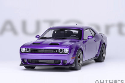 AutoArt 1:18-Dodge Challenger SRT Superstock 2023 (Plum Crazy) AA71768