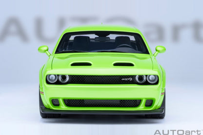 AutoArt 1:18-Dodge Challenger SRT Superstock 2023 (Sublime) AA71769