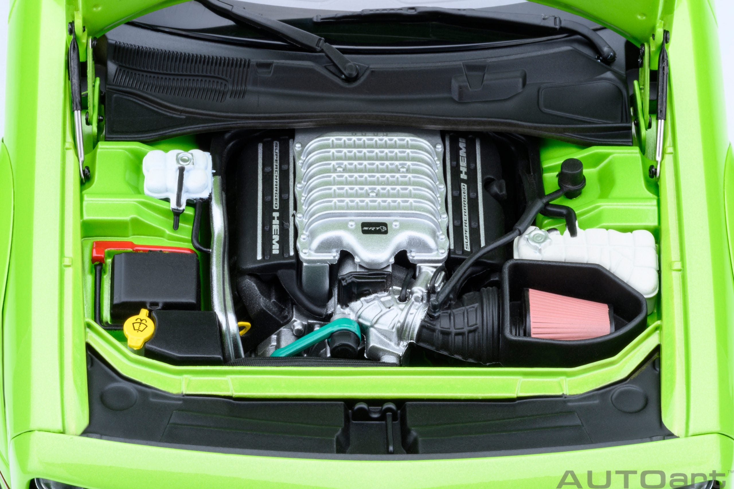 AutoArt 1:18-Dodge Challenger SRT Superstock 2023 (Sublime) AA71769