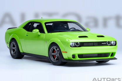 AutoArt 1:18-Dodge Challenger SRT Superstock 2023 (Sublime) AA71769