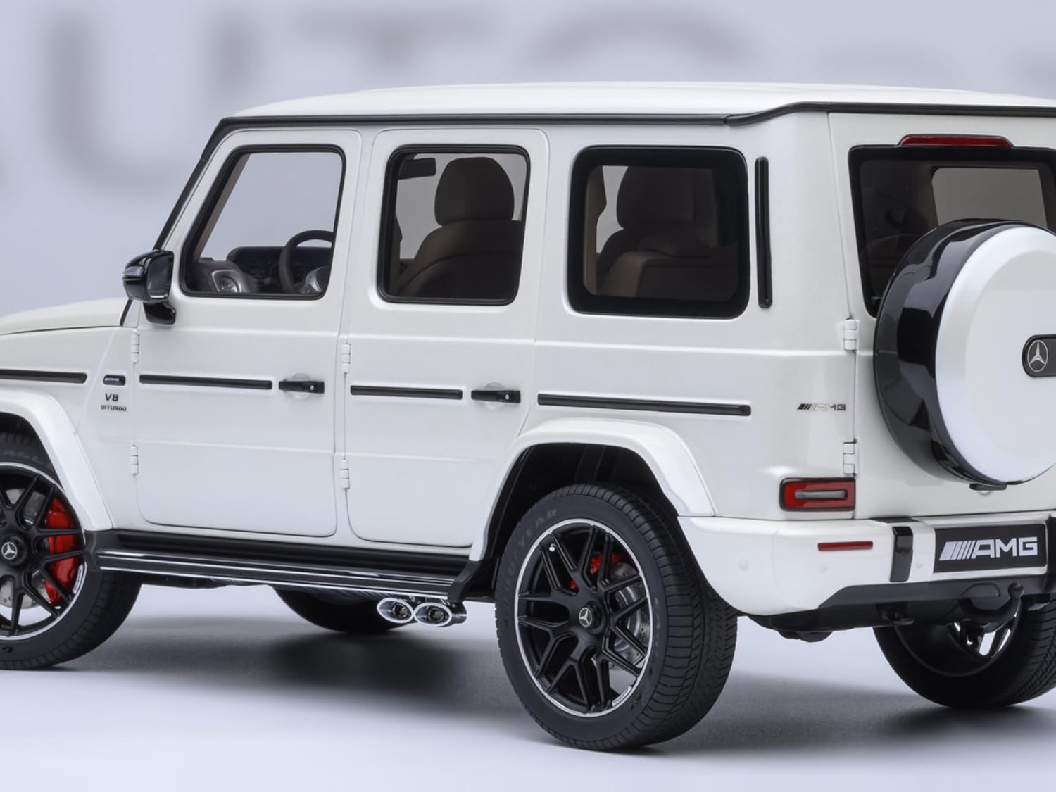 AUTOART-2019 AMG G63 Brilliant White 1/18