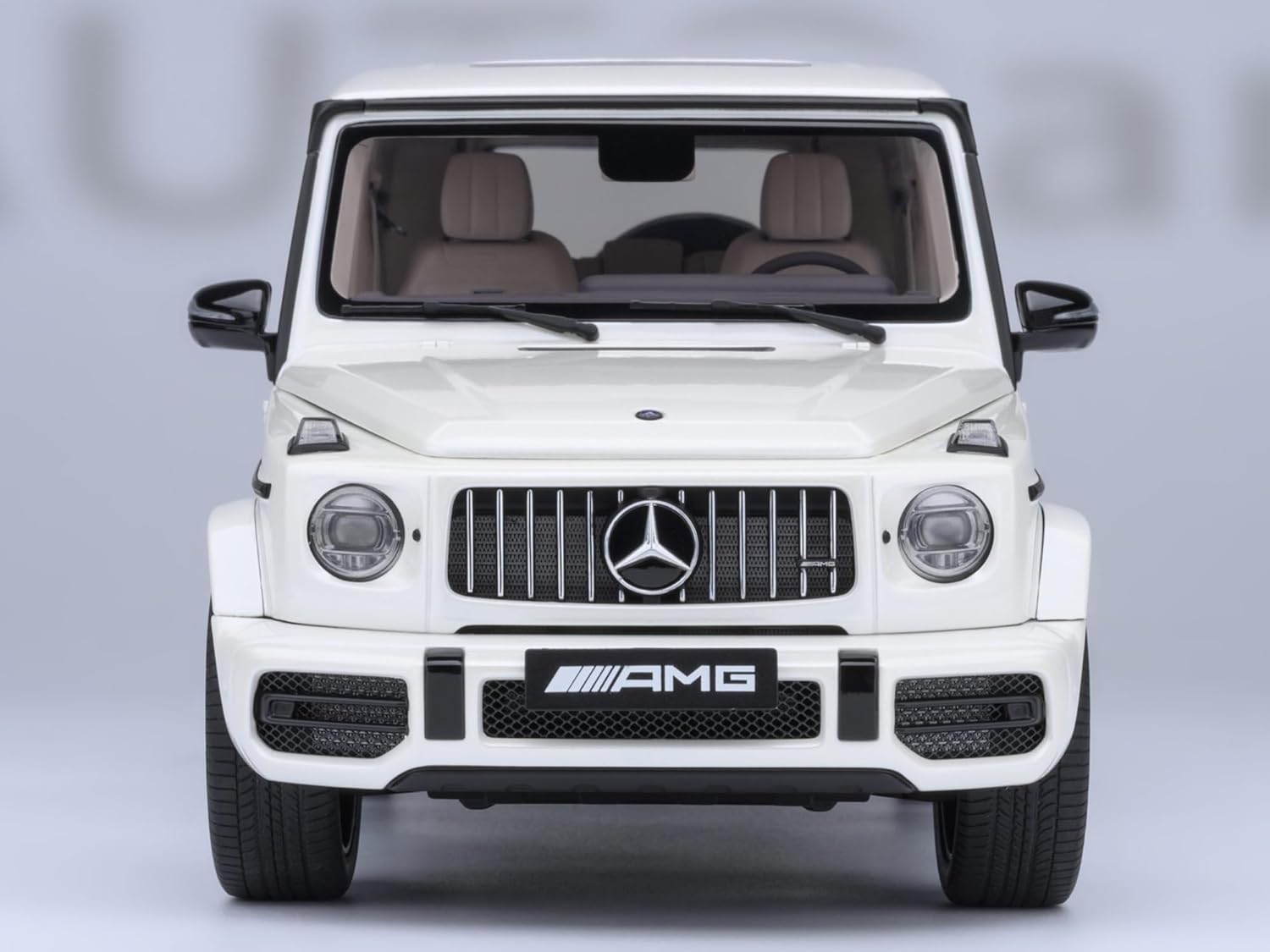 AUTOART-2019 AMG G63 Brilliant White 1/18