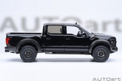 AutoArt 1:18-Ford F-150 Raptor Supercrew 2019 (Agate Black) AA72947