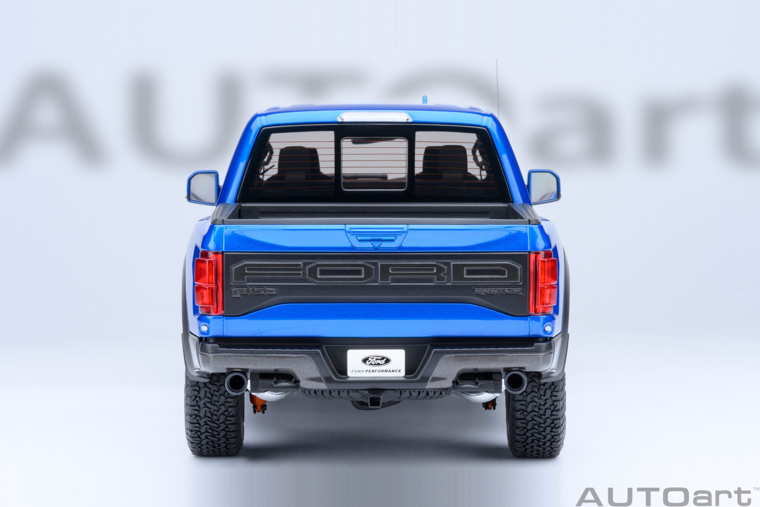 AutoArt 1:18-Ford F-150 Raptor Supercrew 2019 (Velocity Blue) AA72949
