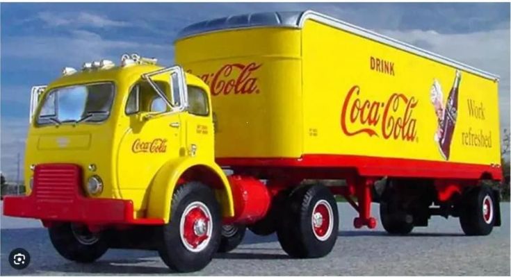 1950 White 3000 Day Cab w/Trailer: Coca Cola (1/43)