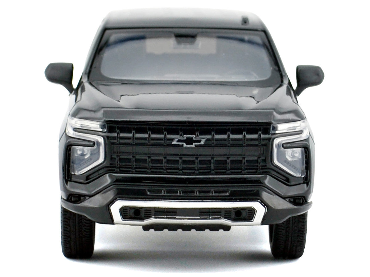 Motormax 1:24-2025 Chevrolet Tahoe Police Pursuit Vehicle Black/White (Custom Builder&