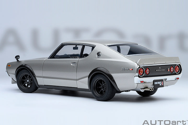 京商1/ 18 日産SKAYINE 2000GT-R(KPGC-110)シルバー ミニカー 1/18 日産 スカイライン 2000 GT-R KPGC110 シルバー