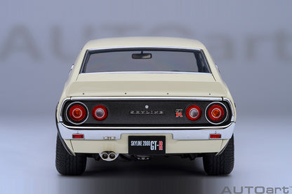NISSAN SKYLINE 2000 GT-R (KPGC110) TUNED VERSION (WHITE)