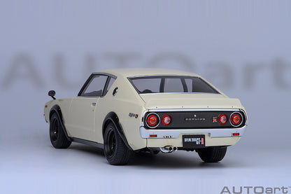 NISSAN SKYLINE 2000 GT-R (KPGC110) TUNED VERSION (WHITE)