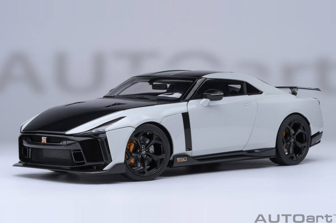 Nissan GT-R50 by Italdesign (Metallic White/Black)
