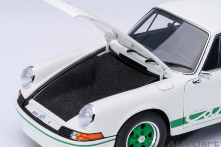 Porsche 911 Carrera 2.7 RS (Grand Prix White with Green stripes)
