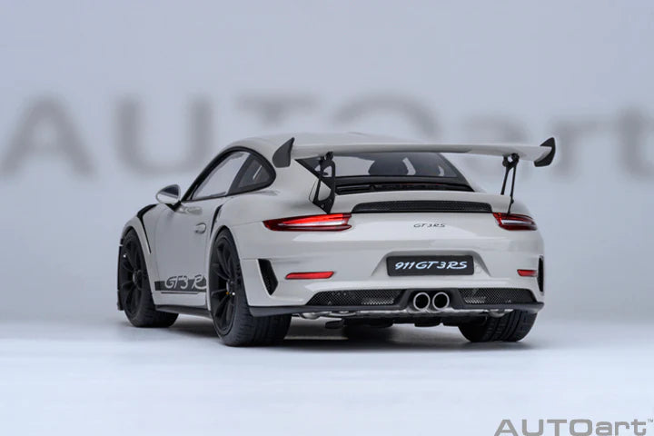 AUTOart 1:18 Porsche 911 (991.2) GT3 RS – Crayon – AA78180