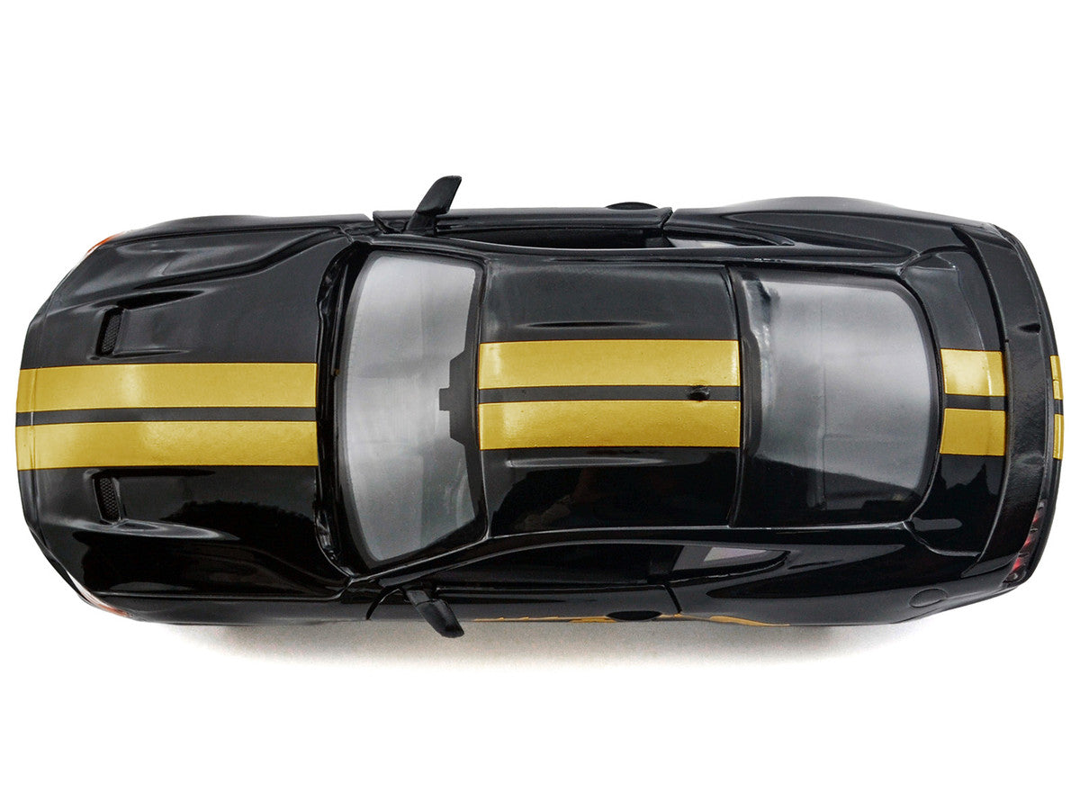 Motormax 1:24-2018 Ford Mustang GT 5.0 (Black/Gold) MM79204 – Nice
