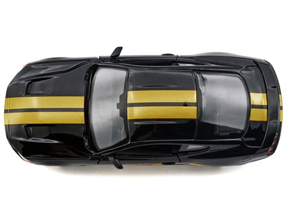 Motormax 1:24-2018 Ford Mustang GT 5.0 (Black/Gold) MM79204