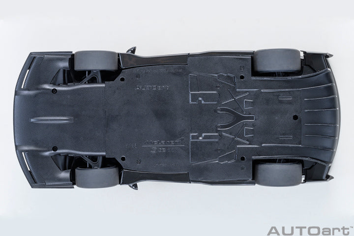 AUTOart 1:18 McLaren Senna GTR – Onyx Black – AA81954