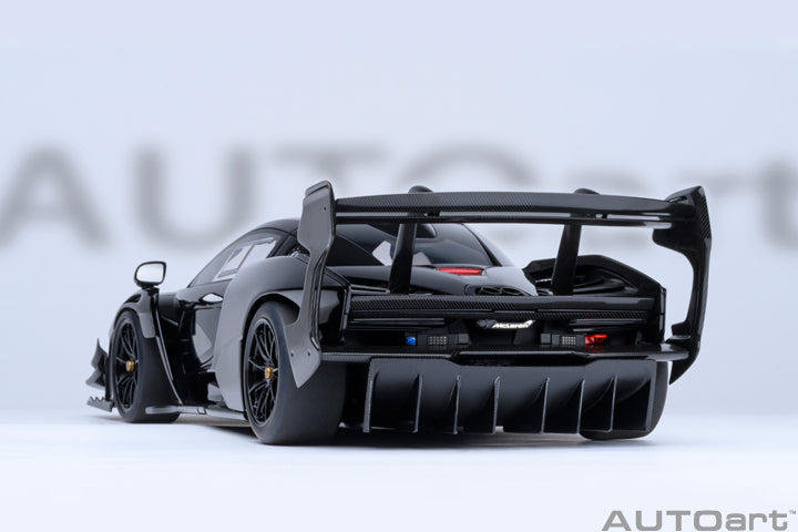 AUTOart 1:18 McLaren Senna GTR – Onyx Black – AA81954