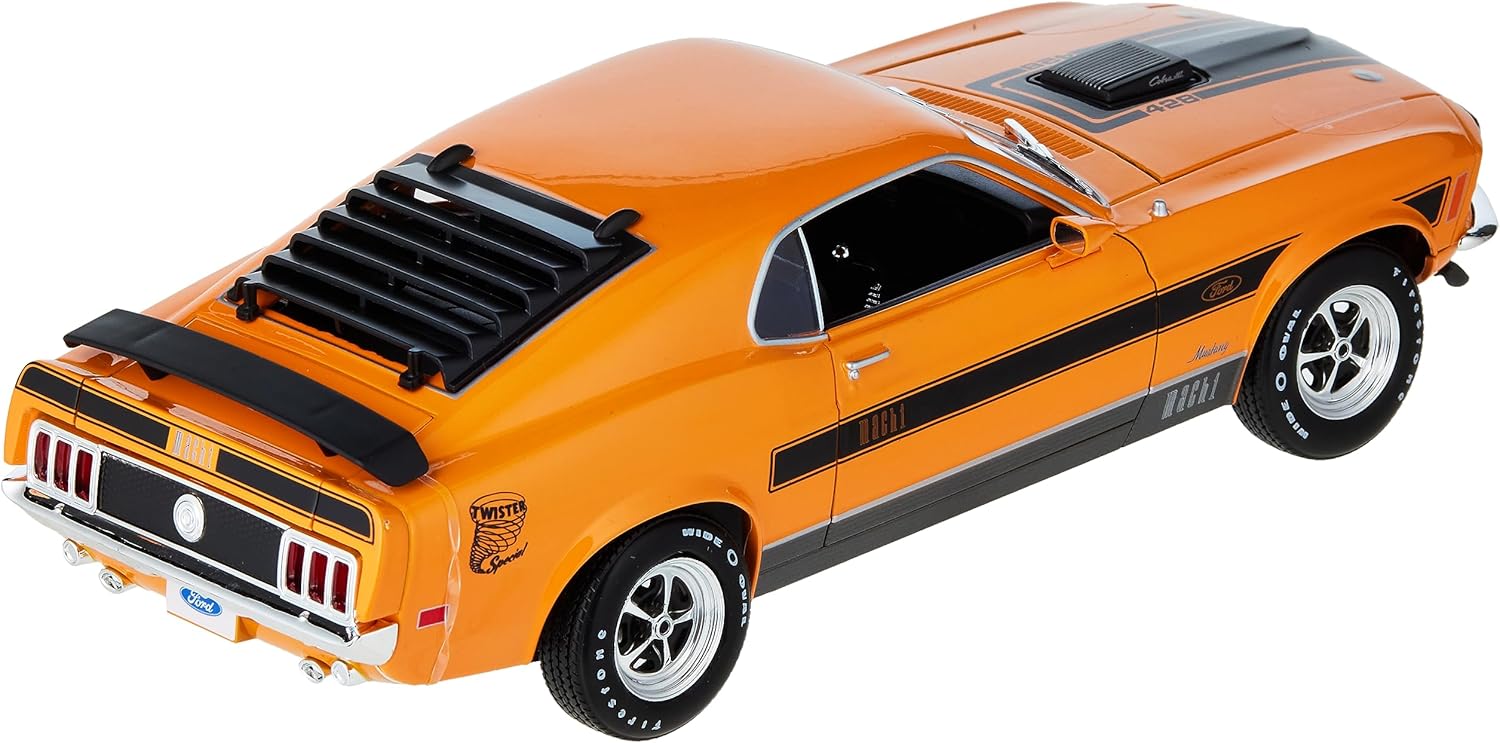 1970 Ford Mustang Mach 1 Orange Maisto 1:18 - 31453OR