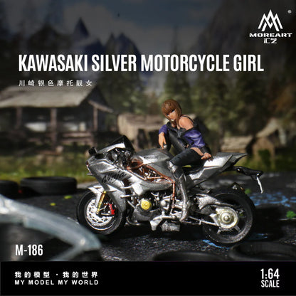 MoreArt 1:64 Kawasaki argent avec figurine fille – MO222186