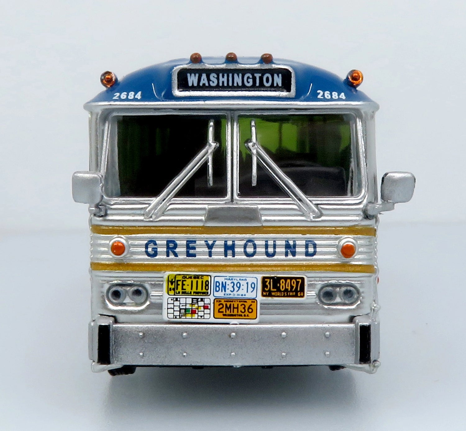 1964 MCI MC-5A Coach: Greyhound Gold Stripe - 50th Anniversary
