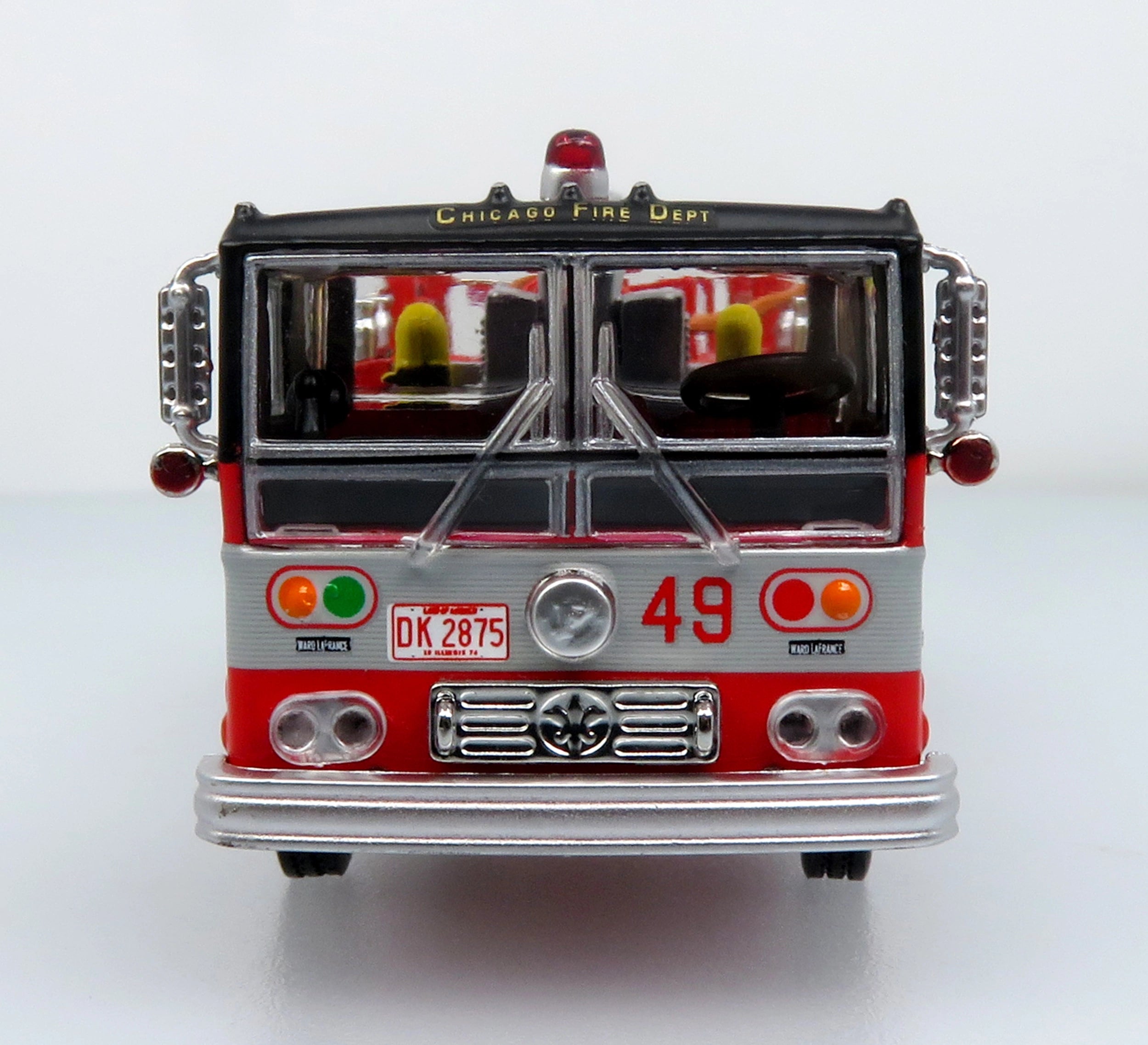 1974 Ward LaFrance Fire Engine: Chicago Fire Department — Engine 49