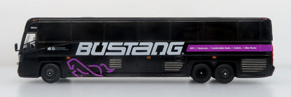Autobus MCI D4520 Coach Bustang 1:87 — Iconic Replicas 87-0650
