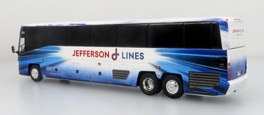 Autobus MCI D4520 Coach Jefferson Lines 1:87 — Iconic Replicas 87-0651