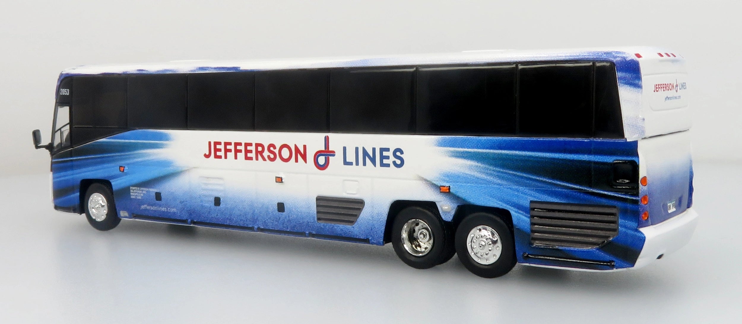 Autobus MCI D4520 Coach Jefferson Lines 1:87 — Iconic Replicas 87-0651