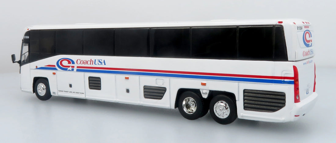 Autobus MCI D4520 Coach Coach USA 1:87 — Iconic Replicas 87-0652