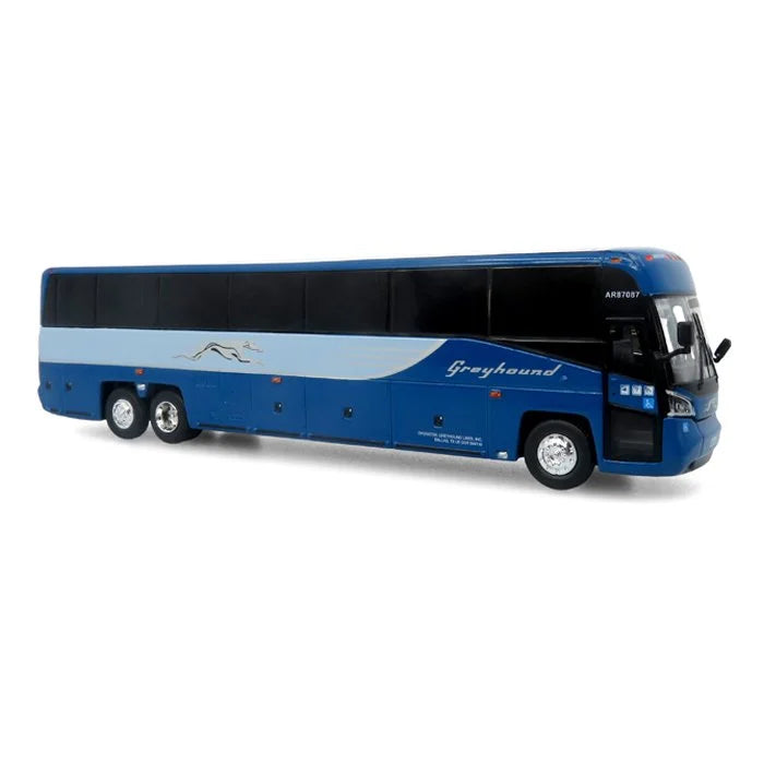 MCI D4520 Coach Greyhound Lines 1:87 — Iconic Replicas 87-0654