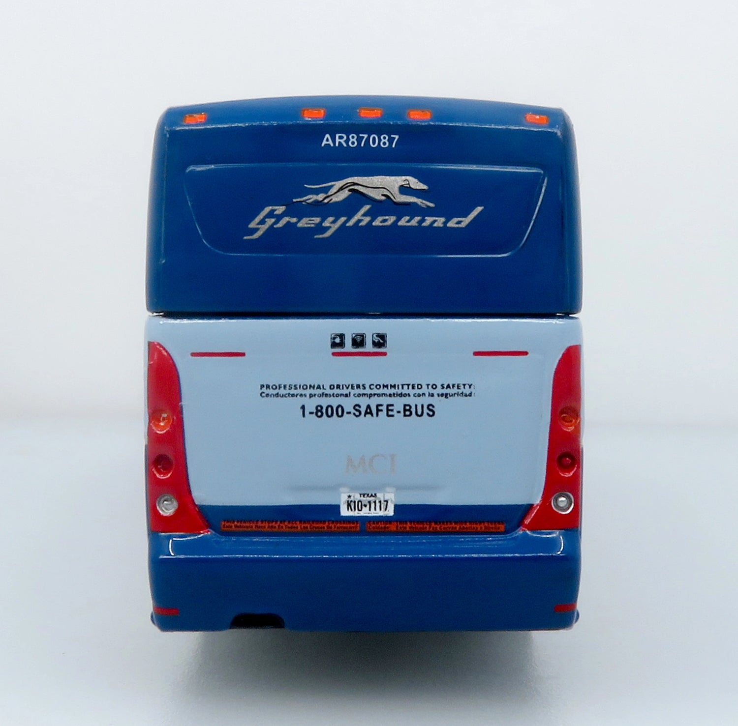 Autobus MCI D4520 Coach Greyhound Lines 1:87 — Iconic Replicas 87-0654