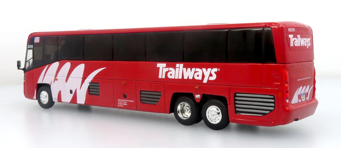 Autobus MCI D4520 Coach Burlington Trailways 1:87 — Iconic Replicas 87-0661