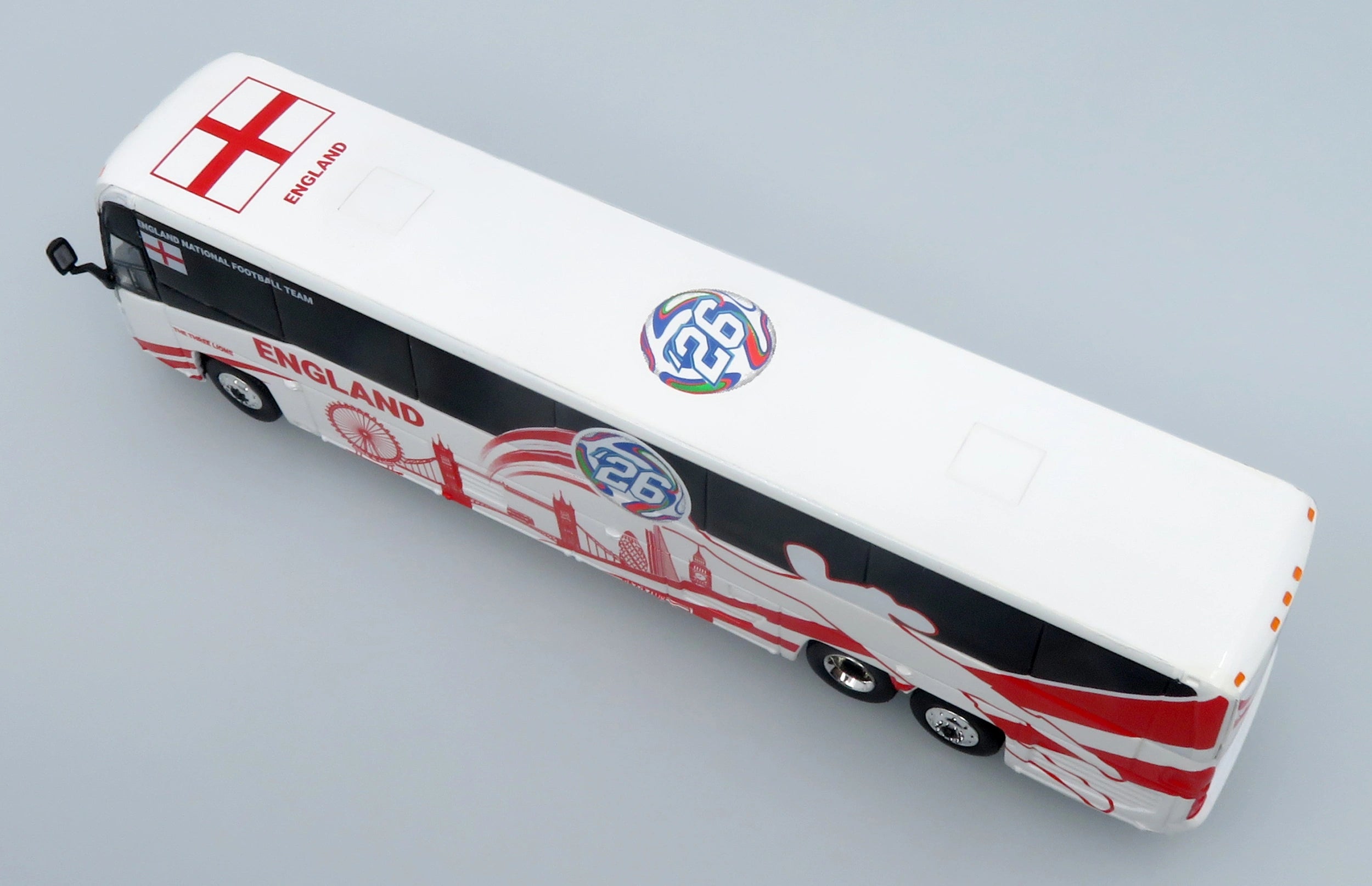 MCI D4520 Coach England National Team World Cup Iconic Replicas 1:87 - 87-0724
