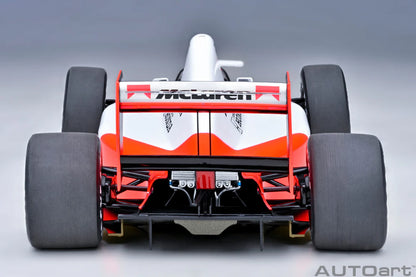 AutoArt-McLaren Honda MP4/6 1991 