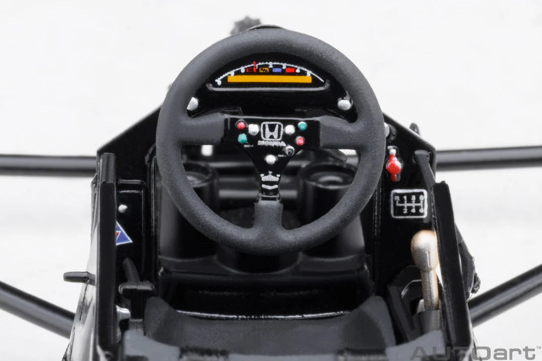AutoArt-McLaren Honda MP4/6 1991 